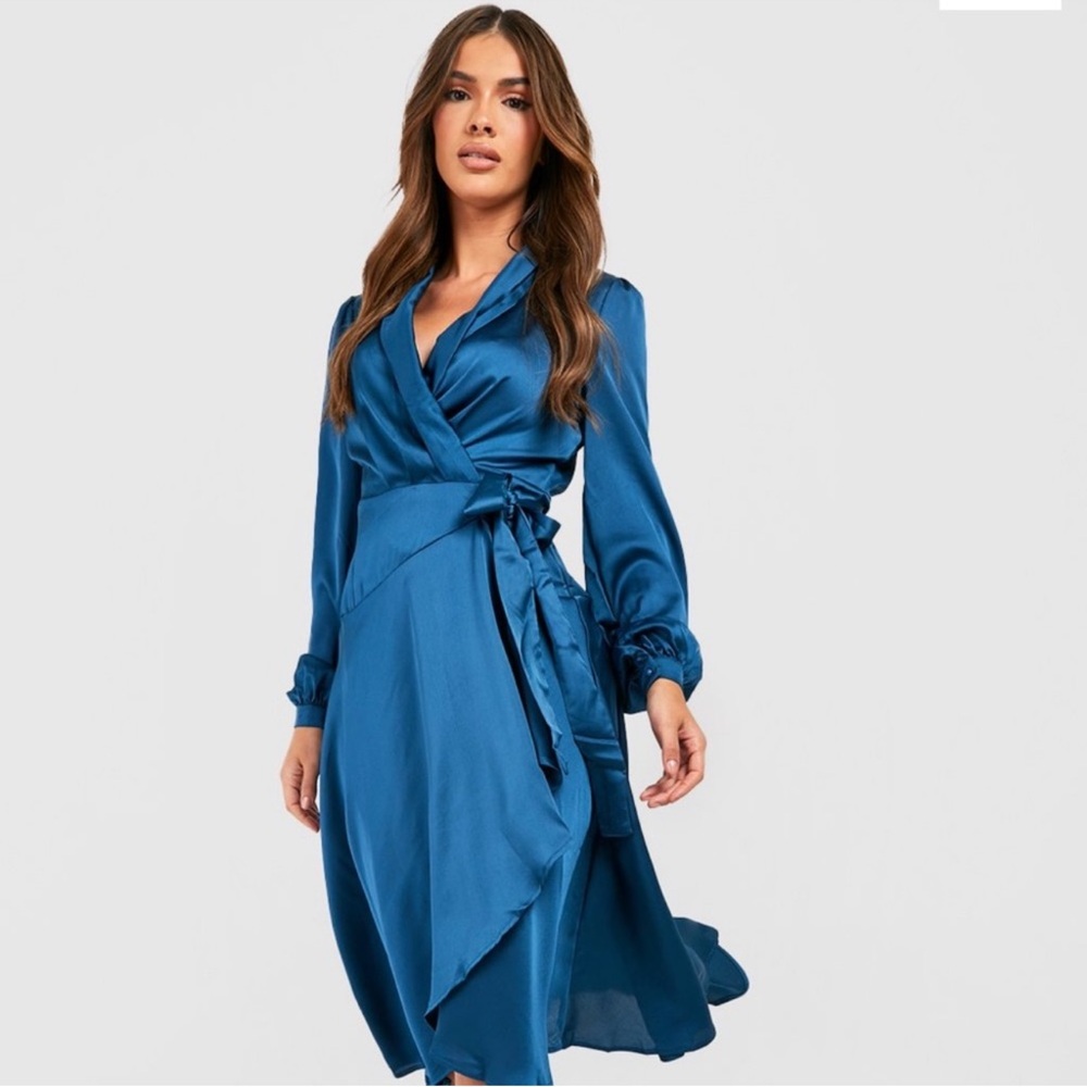 ❤️ Zimmerman Look Alike, Boohoo Satin  Blue Wrap Dress balloon sleeve ❤️